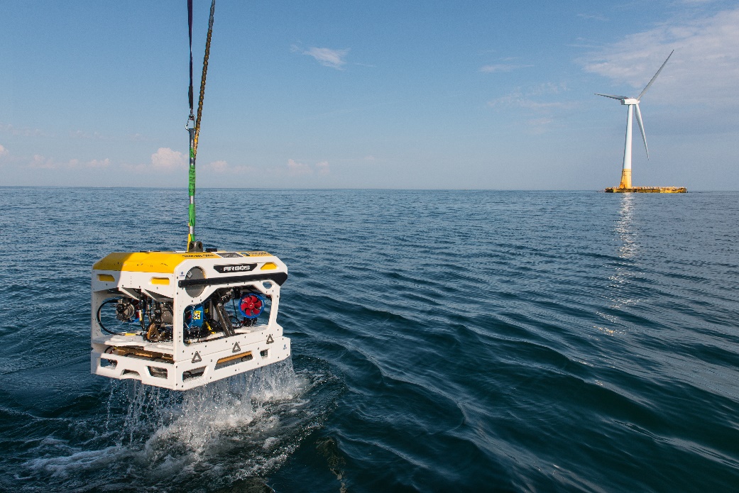 Forssea’s ARGOS ROV being recovered after FLOATGEN’s subsea survey completion